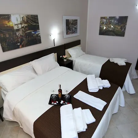 House Bed and Breakfast *